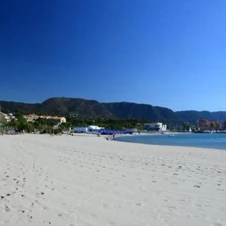 Cote D'azur 2 * Bormes-les-Mimosas